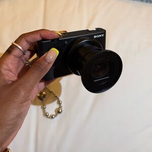 Sony Black Digital Camera - ZV1